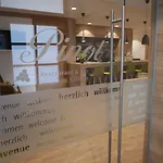 Salmen Hotel 3*
