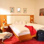 Salmen Hotel