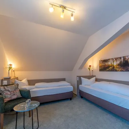 لاندهوتيل زايمن 3*